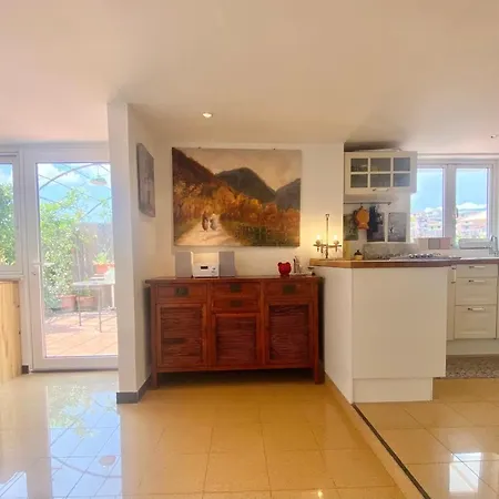 Apartamento Casaviva - With Terrace And Parking In