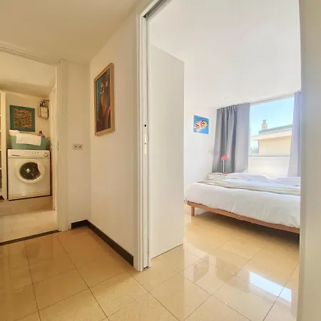 Casaviva - With Terrace And Parking In Apartamento