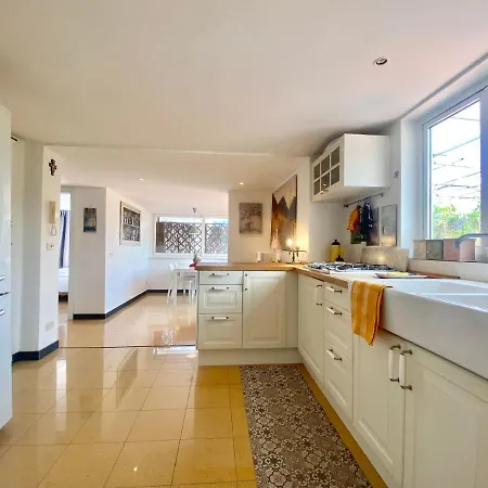 Apartment Casaviva - With Terrace And Parking In *
