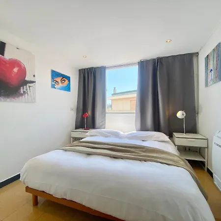 Apartment Casaviva - With Terrace And Parking In Rapallo