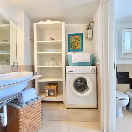 Apartment Casaviva - With Terrace And Parking In